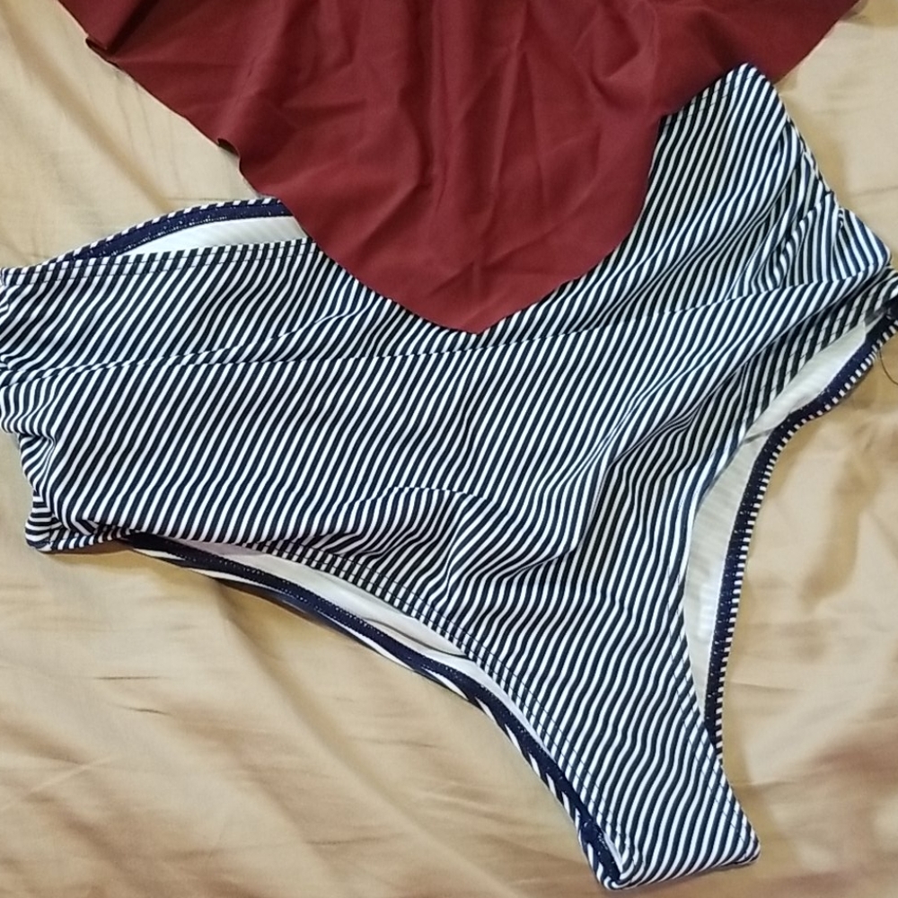 Xl bikini - Picture 2 of 6